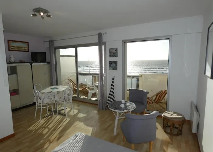 En Bord De à - Animaux Admis, Parking - Fr-1-540-315