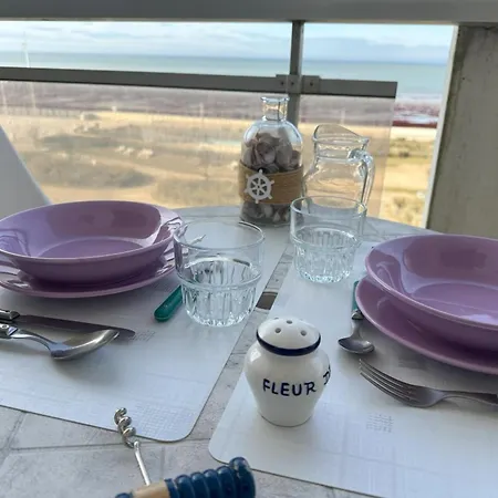 En Bord De A - Animaux Admis, Parking - Fr-1-540-315